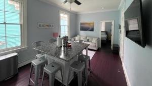 817 Stockton Avenue, Apt 2