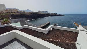 Barandas Beachfront Apartment Ocean Outside