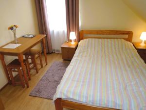Double room with a view of Lake Wicko, Lubin