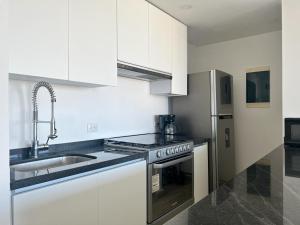 Top floor, amazing sea view in Puerto Cancun