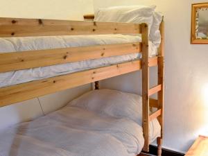 Langcliffe Lock Cottage