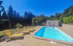 Maisons de vacances Awesome Home In Ferrieres-Poussarou : photos des chambres