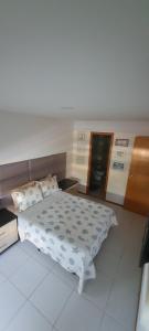 Nui supreme muro alto