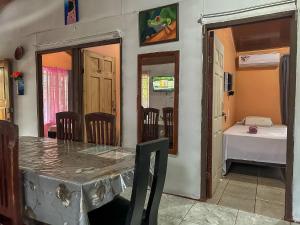 Tortuguero Family House