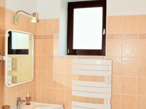 Maisons de vacances Charmant Gite Familial proche du Lac de Chemille-sur-Indrois, 3 Ch, Jardin, Activites, Chateaux. - FR-1-381-375 : photos des chambres