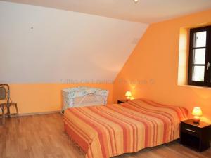 Maisons de vacances Charmant Gite Familial proche du Lac de Chemille-sur-Indrois, 3 Ch, Jardin, Activites, Chateaux. - FR-1-381-375 : photos des chambres