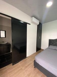 Casa con piscina y jacuzzi en Acacías