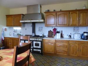 Maison indépendante avec jardin, animaux acceptés, proche Vichy - FR-1-489-280