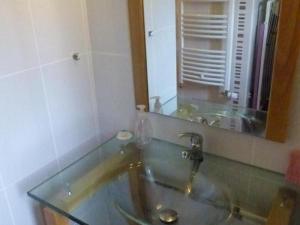 Maison familiale avec jardin clos, proche station thermale - FR-1-489-562