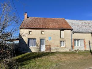 Maisons de vacances Maison familiale avec jardin clos, proche station thermale - FR-1-489-562 : photos des chambres