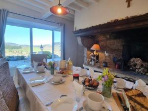 Gîte familial 14 pers. en vallée de la Vêtre, charme ancien et confort moderne - FR-1-496-349