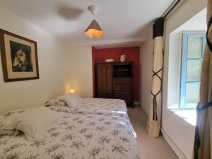 Maisons de vacances Gite familial spacieux, 14 pers, charme et confort - FR-1-496-349 : photos des chambres