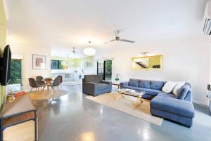 Casuarina Cove - Foreshore Tropical Escape near CBD