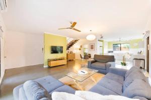 Casuarina Cove - Foreshore Tropical Escape near CBD