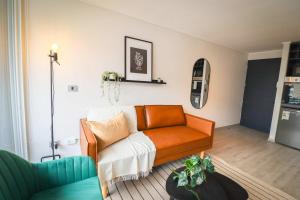 HOM I Depto 1D1B A Pasos Cerro Santa Lucia Stgo