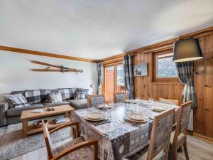 Appartement familial au pied des pistes avec balcon et parking - FR-1-565-128