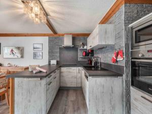 Appartement familial au pied des pistes avec parking à Méribel - FR-1-565-128