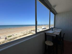 Appartement 2 pièces avec balcon face à la mer - Saint-Hilaire-de-Riez - FR-1-224C-359