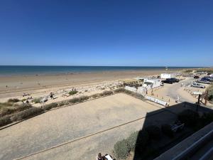 Appartement 2 pièces avec balcon face à la mer - Saint-Hilaire-de-Riez - FR-1-224C-359