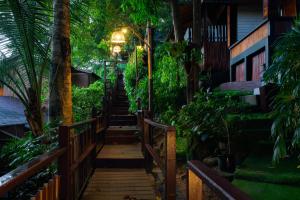 Chareena Hill Beach Resort