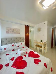 The Persimmon Studious Condominium