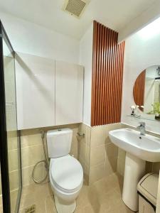 The Persimmon Studious Condominium