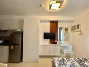 The Persimmon Studious Condominium