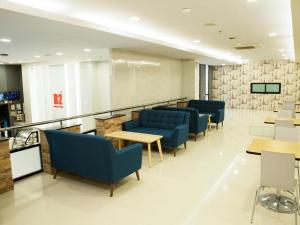 B2 Hat Yai Rat Uthit Boutique & Budget Hotel