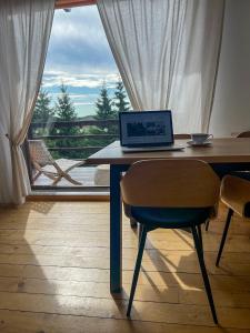 Family Nest Băișoara confort de top la 5 km de pârtia de schi, cu Wi-Fi rapid