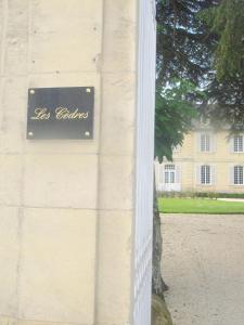 B&B / Chambres d'hotes Bed & Breakfast Chateau Les Cedres : photos des chambres