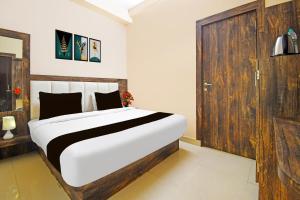 Super Collection O Gandhi Ghat Formerly Sai Resorts