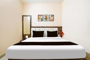 Super Collection O Gandhi Ghat Formerly Sai Resorts