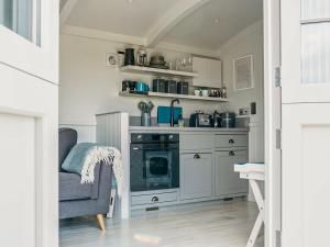 Coopy Corner-Uk36583