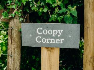 Coopy Corner-Uk36583