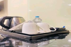 RROOMS Elite Hotel Royal Presidency Inn