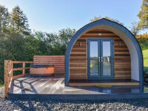 Glampio Trysor Merddwr-Ukc5826