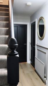 The Grey Door 2 Bed Cottage Banbridge Parking Private Garden