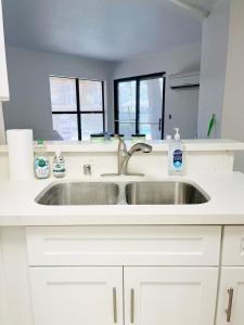 Vegas Convention Center Rental !