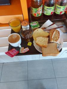 Hotels Premiere Classe Arras - Tilloy Les Mofflaine : photos des chambres