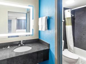 Double Room with Two Double Beds - Non-Smoking room in Days Inn by Wyndham Houston East