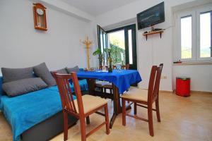 Apartment Mambo
