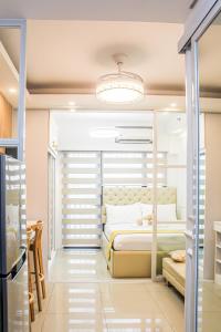 MOA Staycation at Shore 2 Residences Tower 1