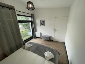 Villas Superbe loft lumineux a Caen, Loft : photos des chambres