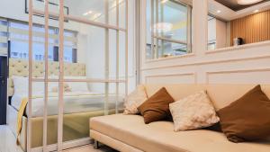 MOA Staycation at Shore 2 Residences Tower 1