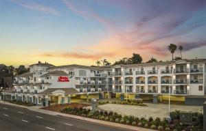 Hampton Inn & Suites Hermosa Beach