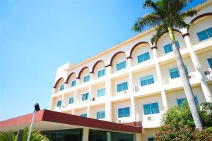 Days Inn by Wyndham Tuxtepec