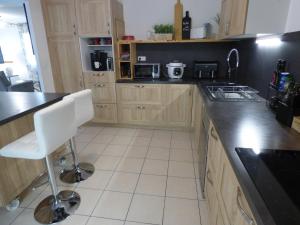 Villas Villa climatisee avec jardin, BBQ, piscine et parking : photos des chambres