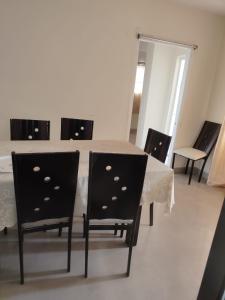 Royal Service Apartment