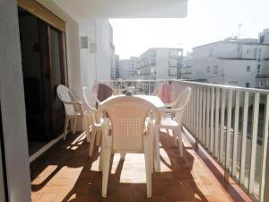 LA SOLANA B. Apartamento 6 pers. en Santa Margarida, 2ª línea de playa - ES-258-67