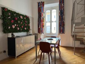 *Luxury Bijoux in Brera - Centre of Milan*